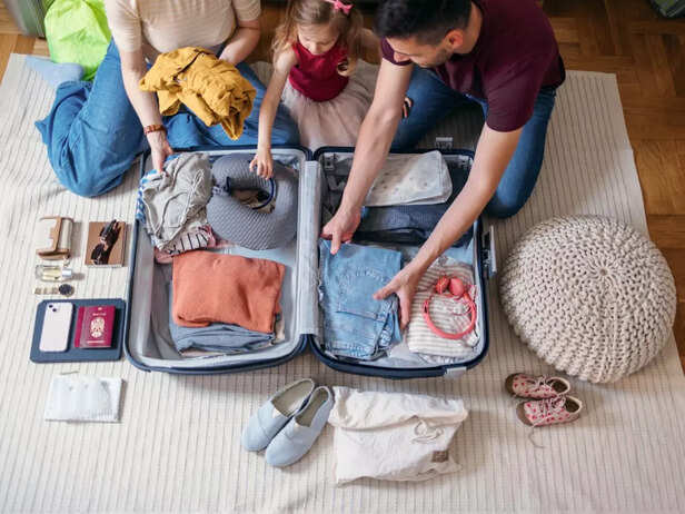 family packing for hospital bag