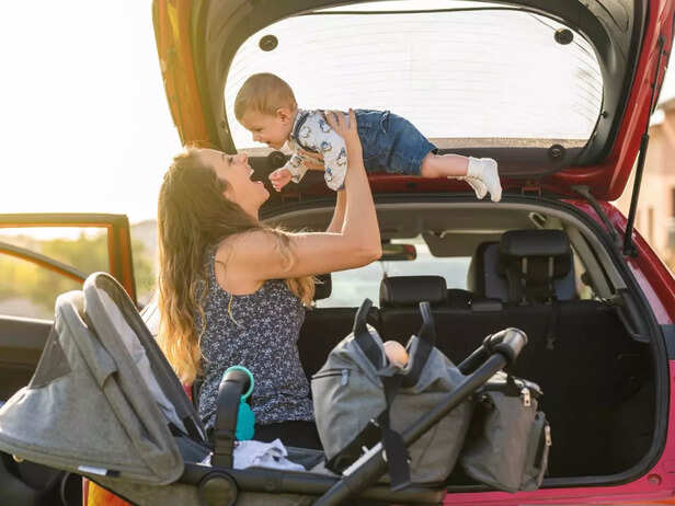 mother and baby trvelling