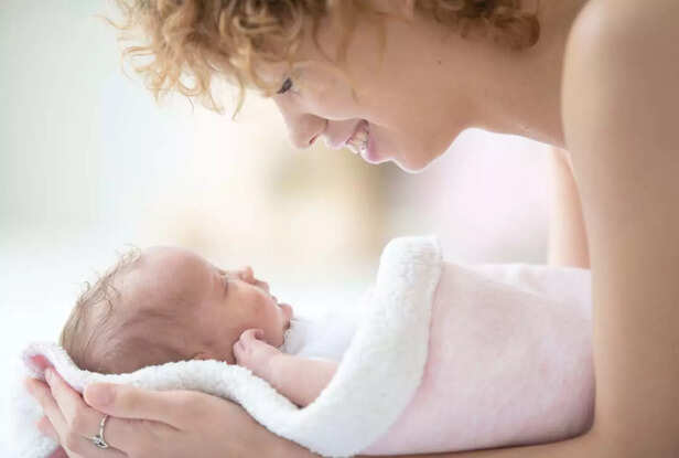 newborn recognising faces