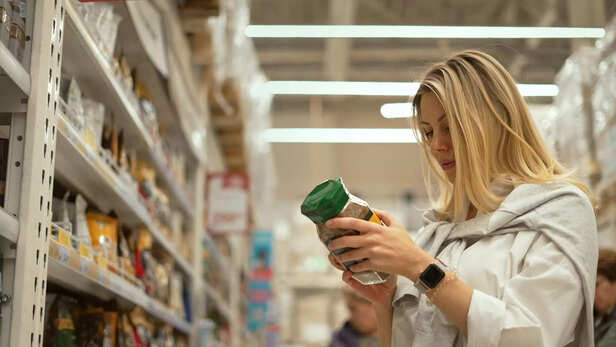 reading label before buying