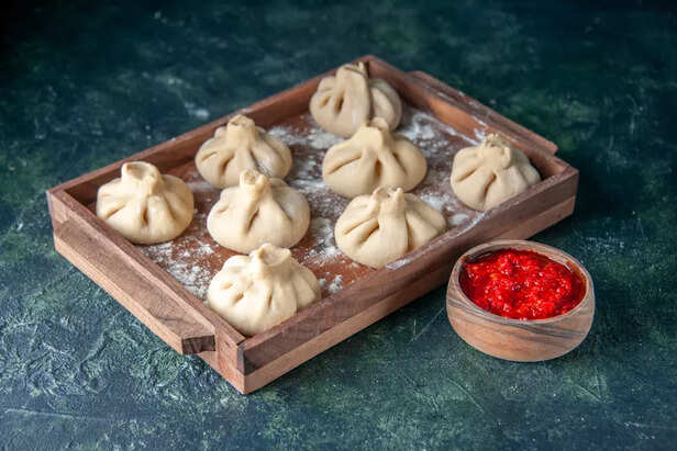 Momos
