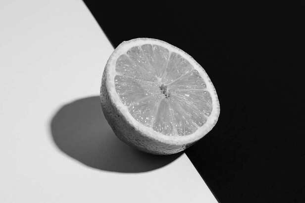 beautiful-black-white-minimal