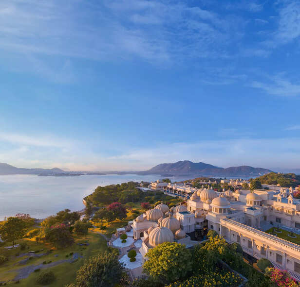 The Oberoi Udaivilas ( picture credit: Instagram)