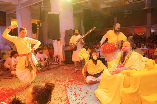 Premanand-ji-Maharaj at Satsang