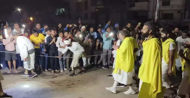 Maharaj Jee Night WalK