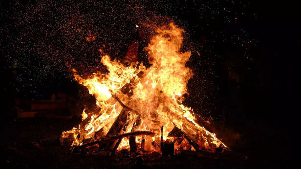 holika dahan
