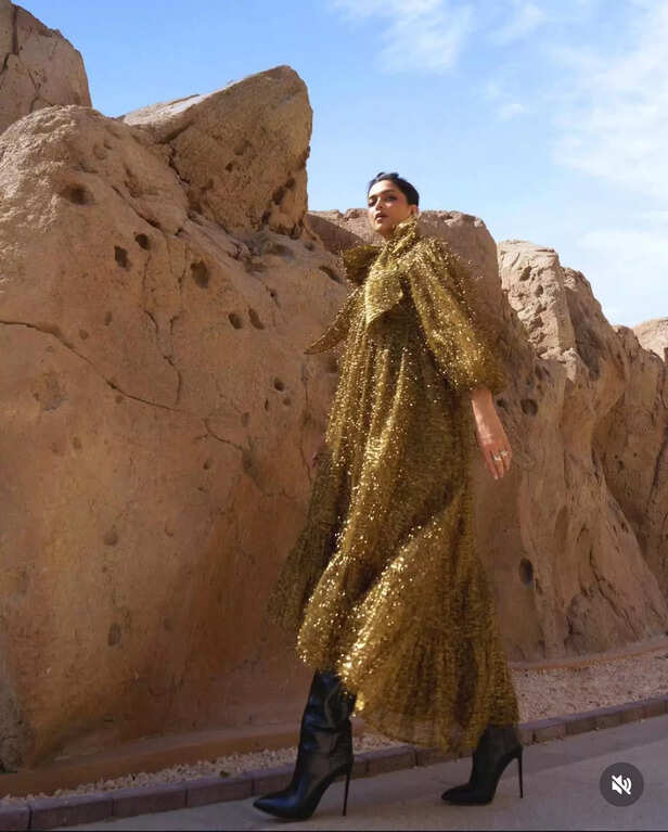 (Picture credit : Instagram @deepikapadukone)