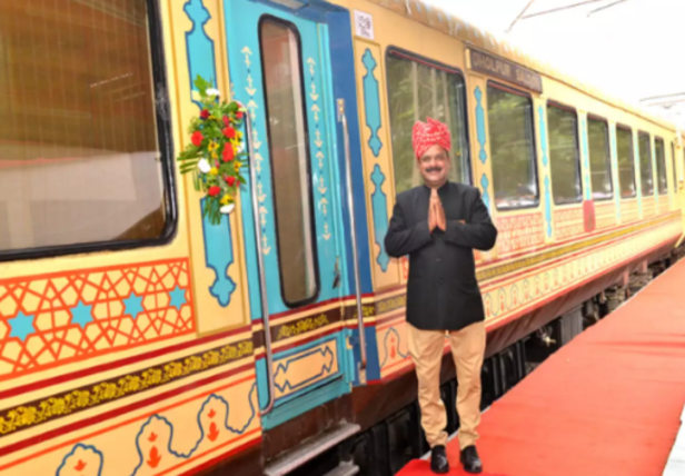Palace on Wheels