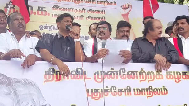 DMK youth wing protests over alleged imposition of Hindi by Central govt