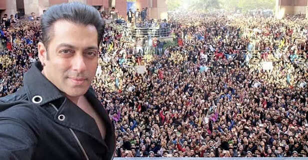 Salman Khan with a gathering of thousands