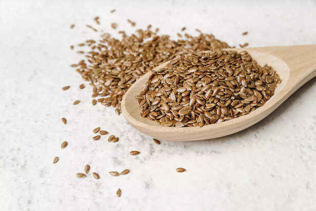 Tiny Seeds, Big Benefits: Flaxseeds