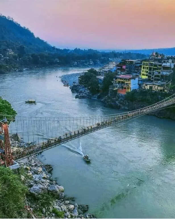 Lakshman Jhula, Rishikesh