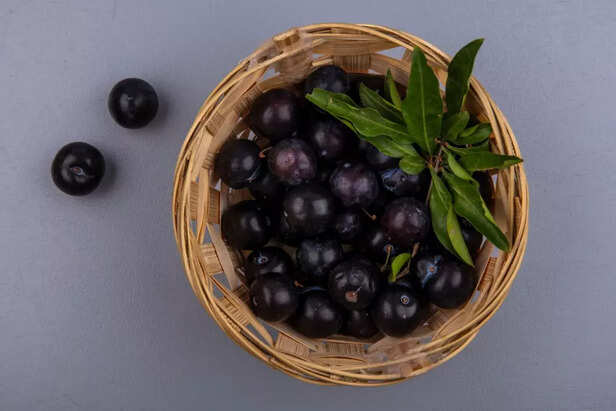Fresh Jamun Berries