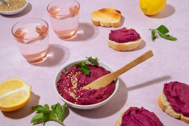 Natural ingredients in makeup.