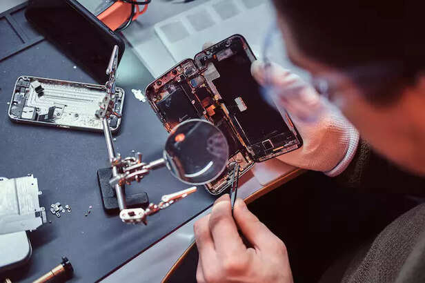 iPhone Manufacturing
