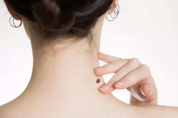 Echoes of Emotional Attachments (Image Credit: Freepik)