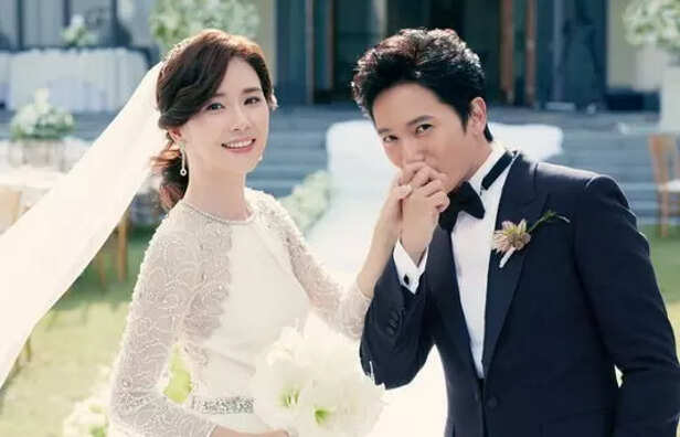 Ji Sung and Lee Bo-young