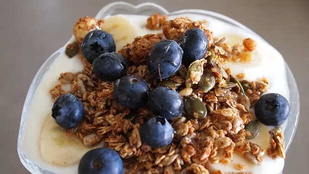 Greek Yogurt Parfait with Berries and Nuts