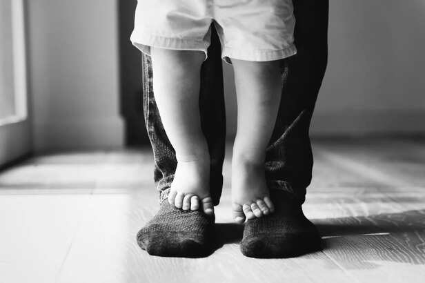 Your child learns how to handle emotions by watching you