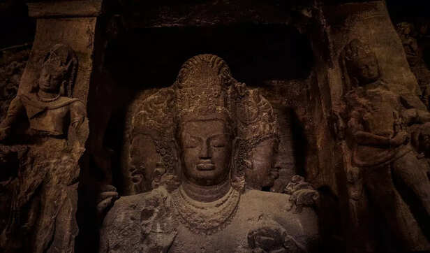 early morning shiva pooja during sawan