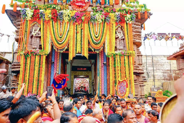 Puri, Jun 27 (ANI)_ Devotees participate in the annual Rath Yatra of Lord Jagann....