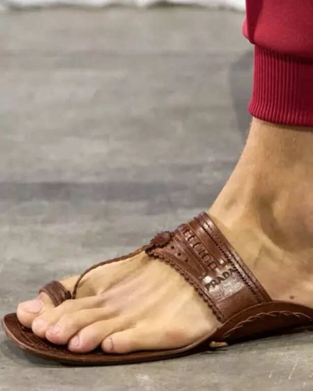 Kolhapuri Chappal