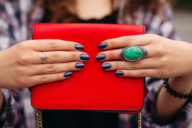 Polished Nails and Fragrance