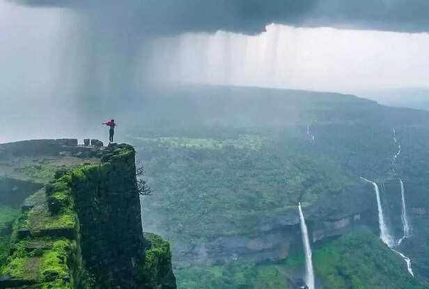 Rajmachi Trek (Image credit- instagram)