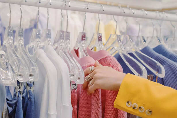 Clothes with different Color