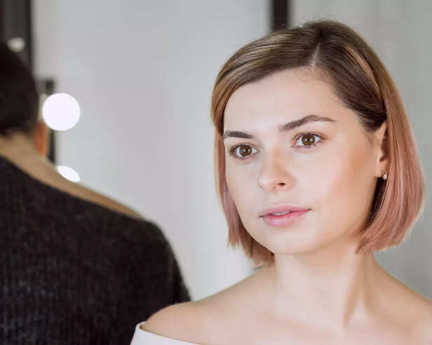 No makeup makeup look (Image Credit: Freepik)