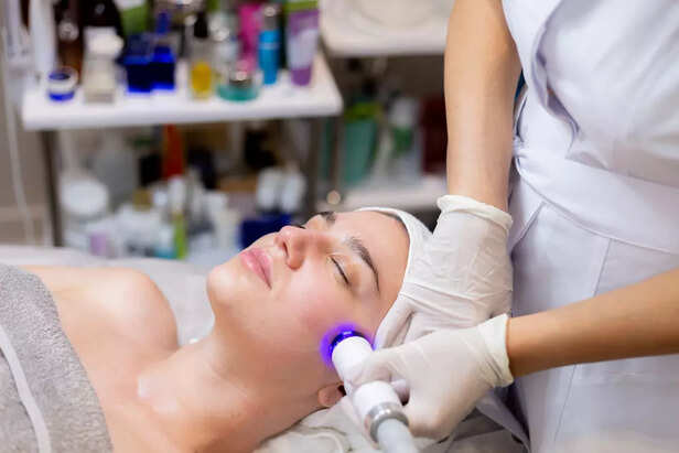 LED light therapy Image credit: Freepik