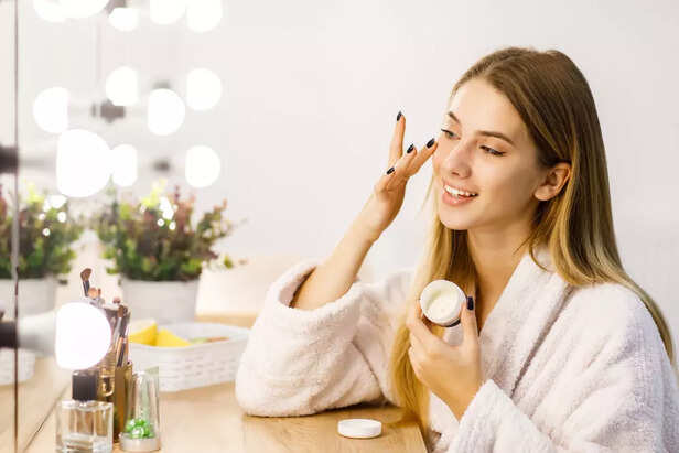 Ceramides vs. Skincare Trends