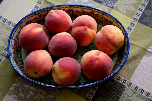 Peaches in a bowl