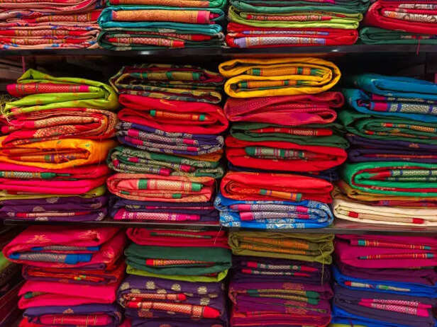 The Saree That Waits