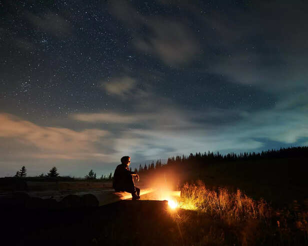 Chilling night sky