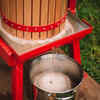 Apple cider in making
