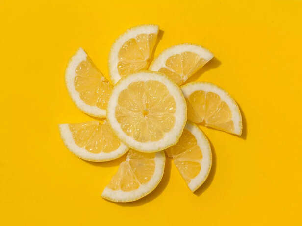 Lemon slices
