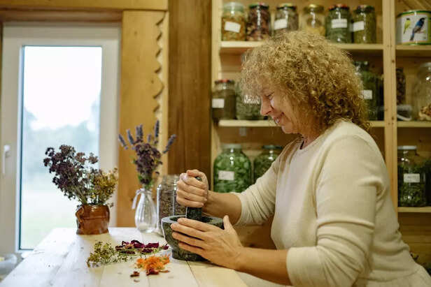 Herbal Teas for Post Fasting Digestion