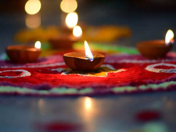 Clay Diyas Illuminating a Home