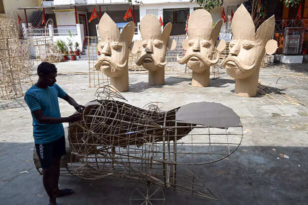 Effigy makers