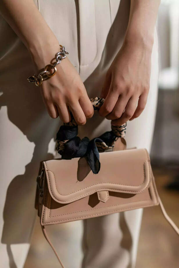 Quiet Luxury Handbag Style