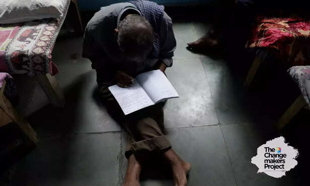 368503-beggars-positive-story-employment-rehabilitation-empowerment-social-impact-changing-lives-sharad-patel-badlav-organization-lu-3