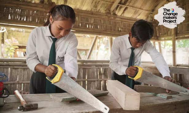 368055-education-skill-development-akshar-foundation-guwahati-assam-changemakers-positive-story-4