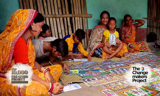 370178-patachitra-artists-ancient-west-bengal-bankura-locals-bengals-folk-art-rural-india-bharatpur-kolkata-traditional-chitrakar-1