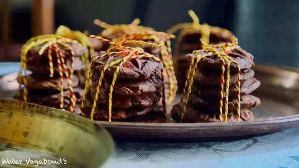 356447-chhath-puja-thekua-suran-ki-sabji-traditional-food-recipes-bihar-festival-gaon-connection-5