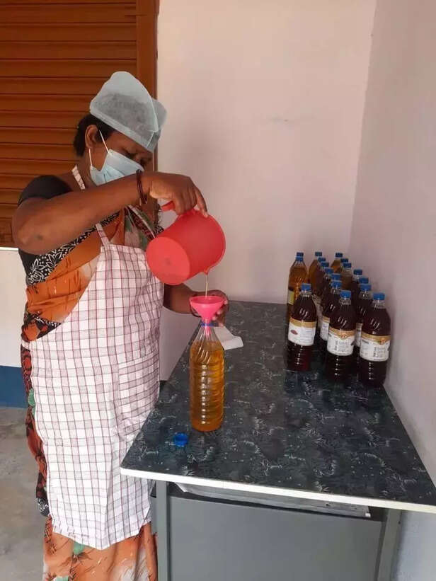 354057-business-women-jharkhand-tribal-women-agri-entrepreneurs-jslps-women-empowerment-livelihood-jslps-2