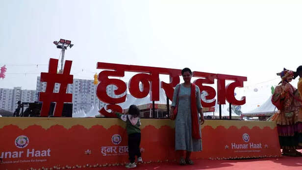 356536-hunar-haat-is-an-initiative-from-ministry-of-minority-affairs-india-to-uplift-artisans-of-india-to-showcase-their-craft-food-and-culture