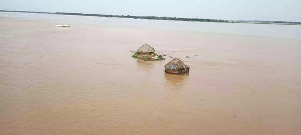 361063-4-flood-water-marooned-houses-and-paddy-fields-in-jagatsinghpur-district-1-scaled