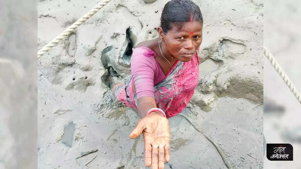 366997-mandhara-sundarbans-tiger-prawn-seedlings-fisher-women-urinary-tract-infections-skin-allergies-joint-pain-miscarriages-1