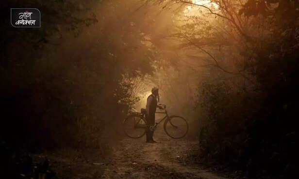 359965-bicycle-rural-india-travel-middle-class-family-family-exercise-health-3